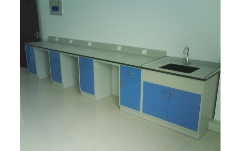 　該如何籌劃實(shí)驗(yàn)邊臺(tái)的相關(guān)環(huán)境